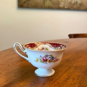 Shelley England Fine Bone China Tea Cup Regal #13387